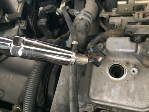 How to Change the Spark Plugs