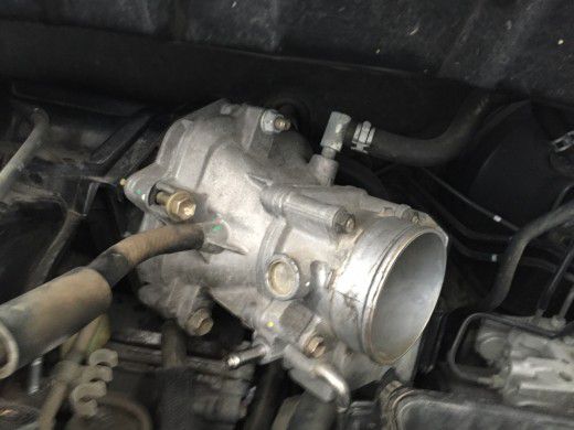 How to Change the Spark Plugs